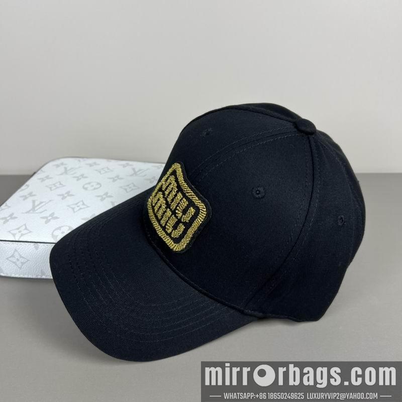 Miumiu Hat dx20