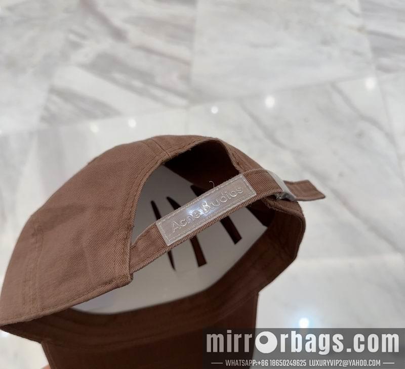Acne Hat dx20