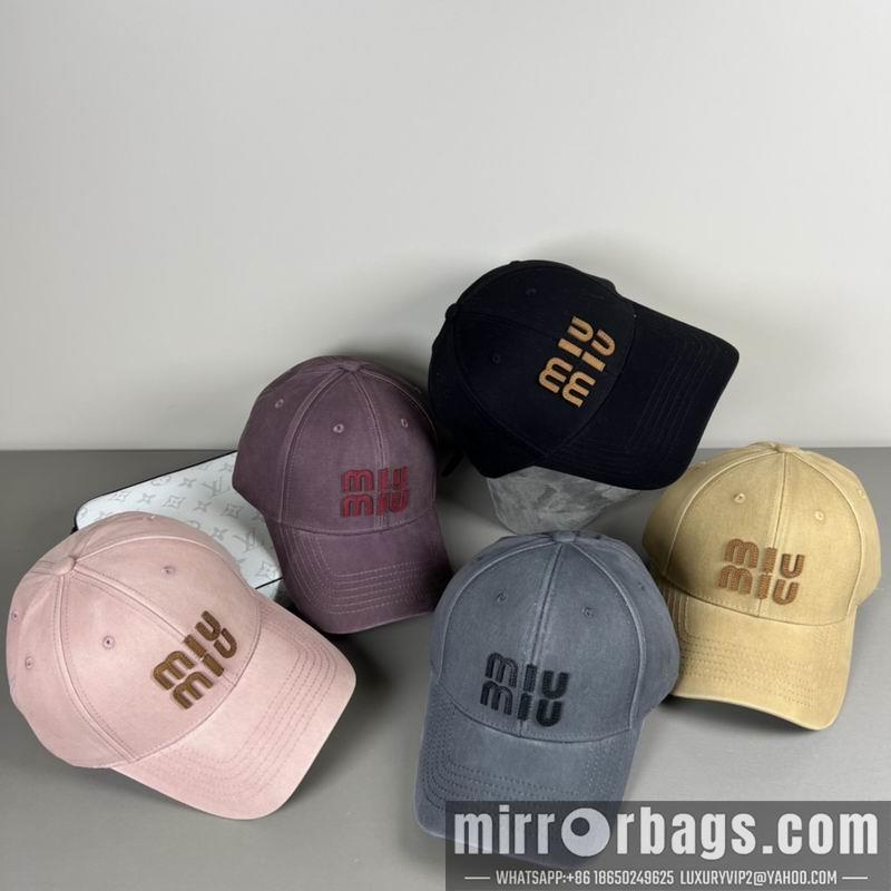 Miumiu Hat dx09