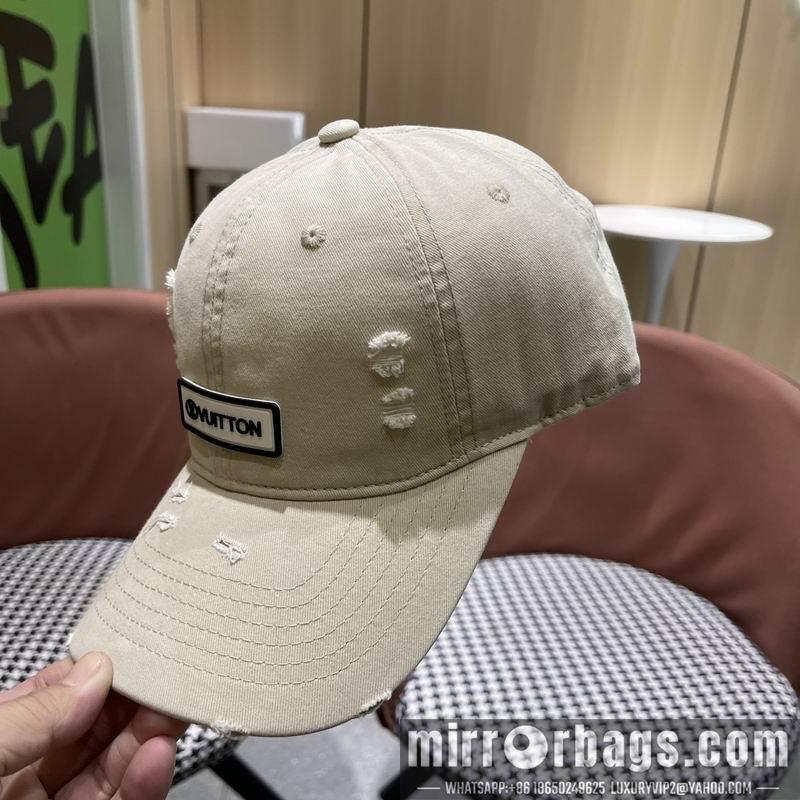 LV Hat 020801