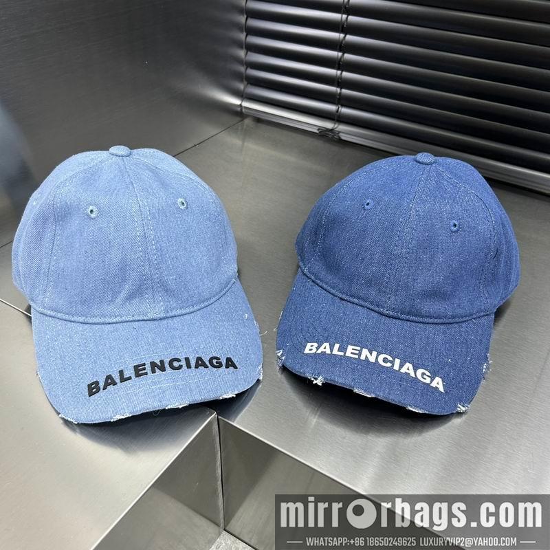 Balenciaga Hat dx21