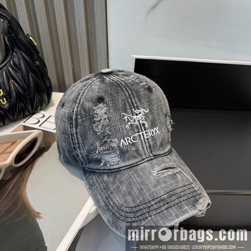 Arcteryx Hat dx18