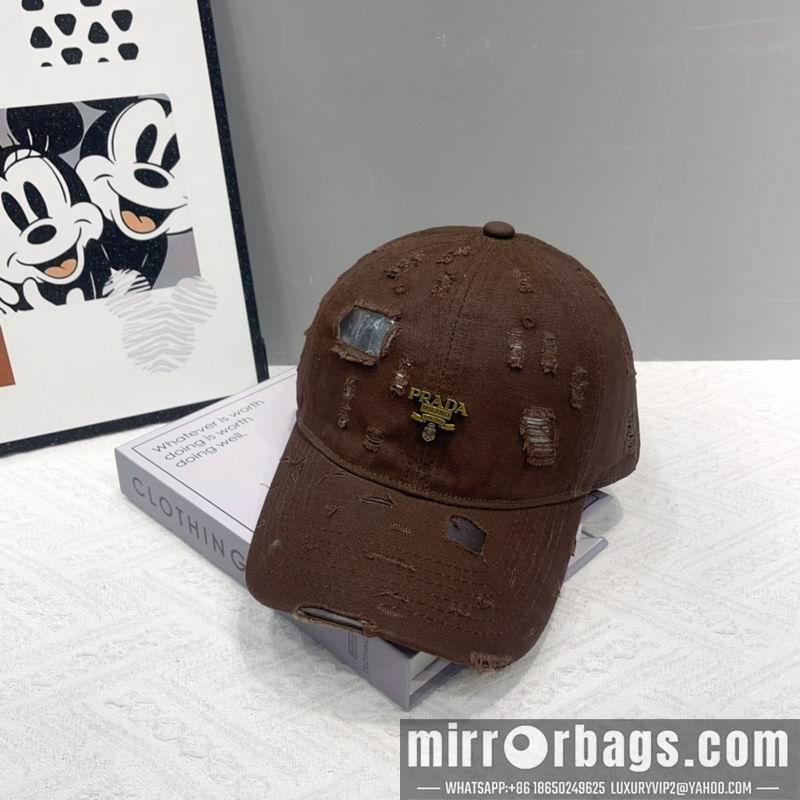 Prada Hat hm02