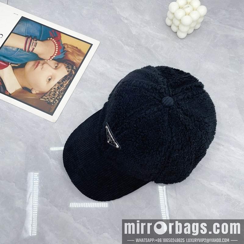 Prada Hat dx65