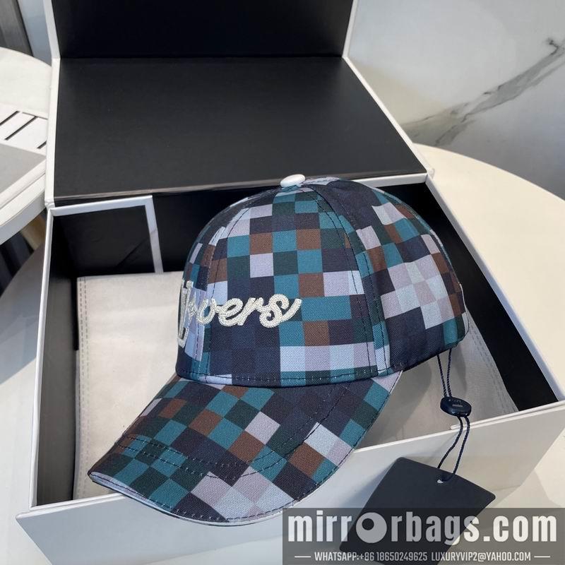 LV Hat 040203