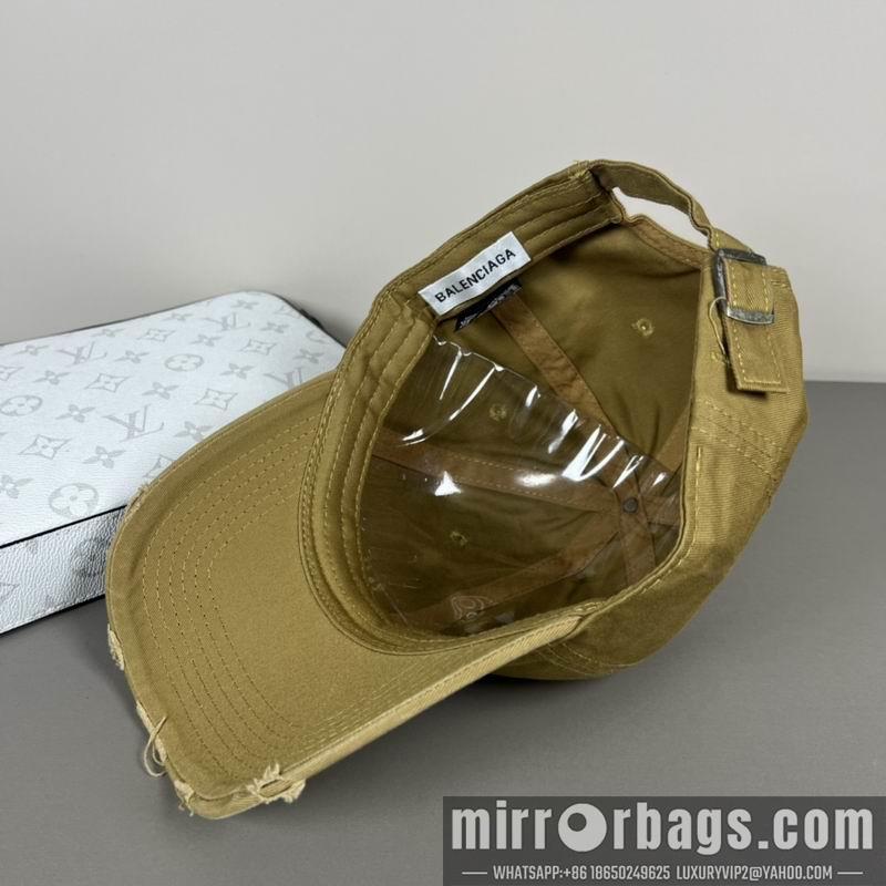 Balenciaga Hat dx27
