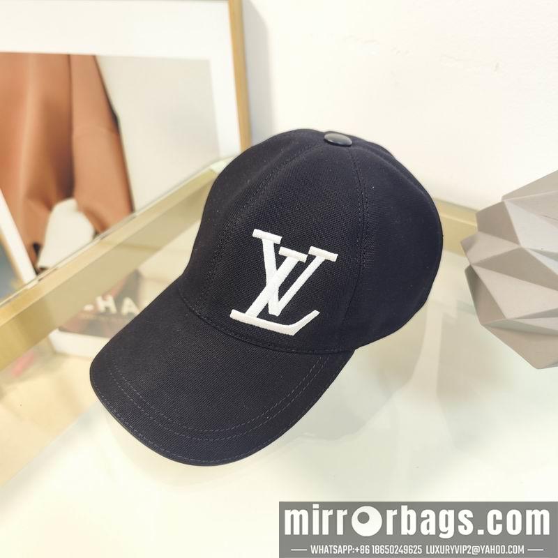 LV Hat dx111