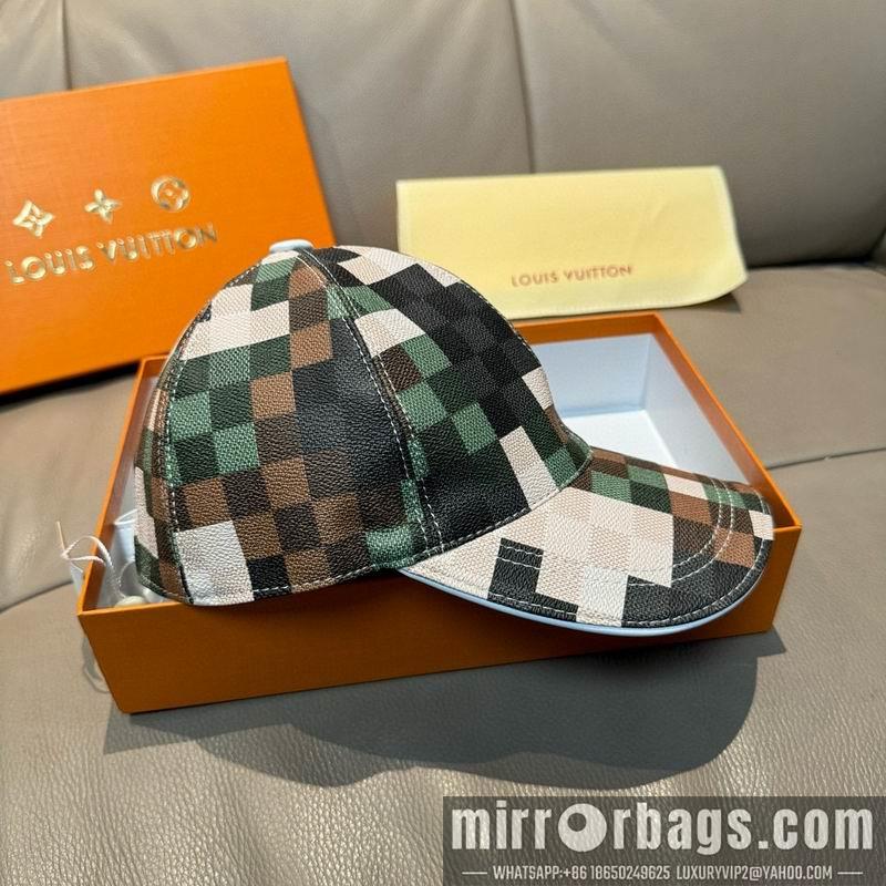 LV Hat dx125