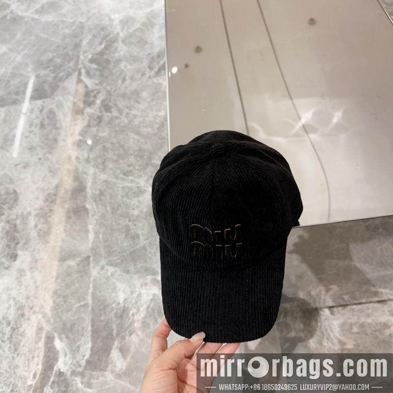 Miumiu Hat dx83