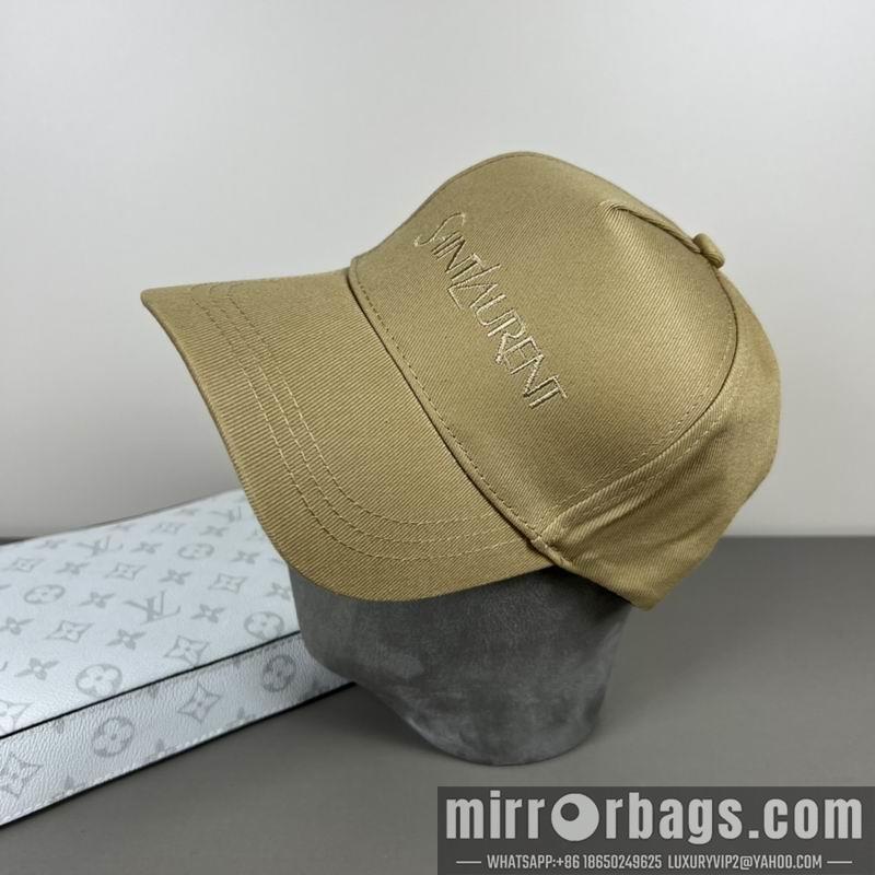 YSL Hat dx37