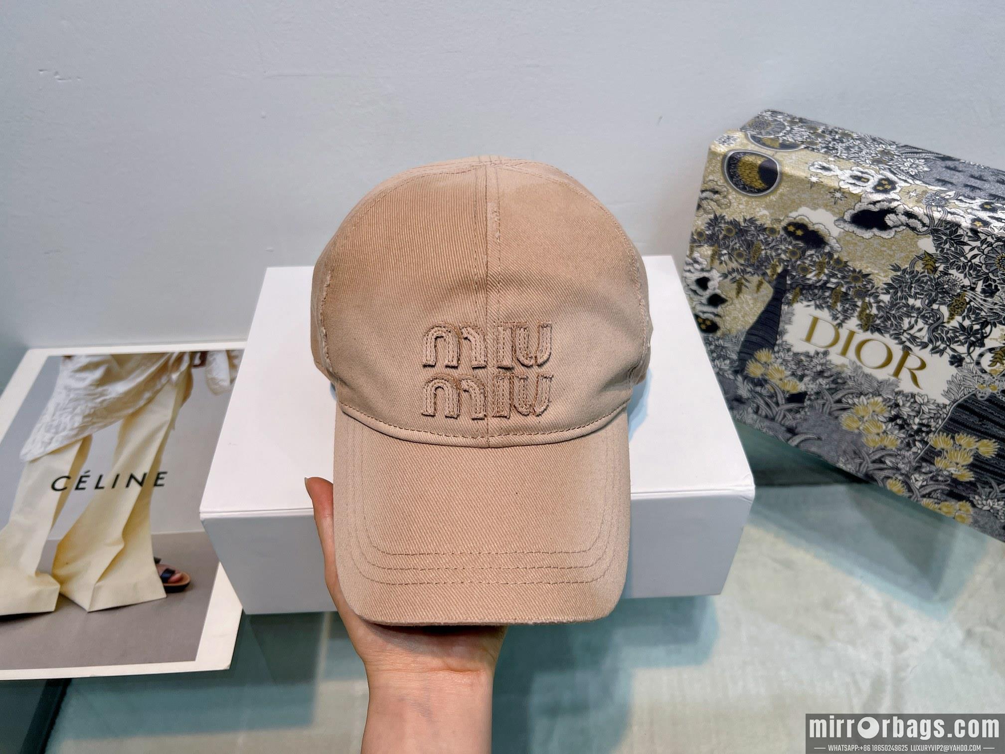 Miumiu Hat 080201
