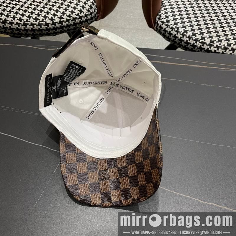 LV Hat 072204