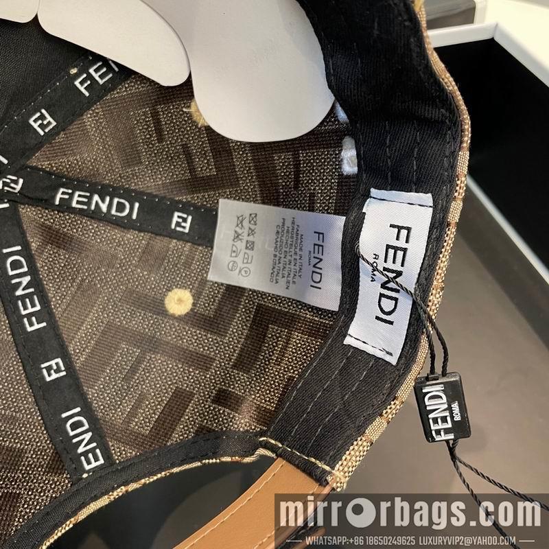 Fendi Hat dx72