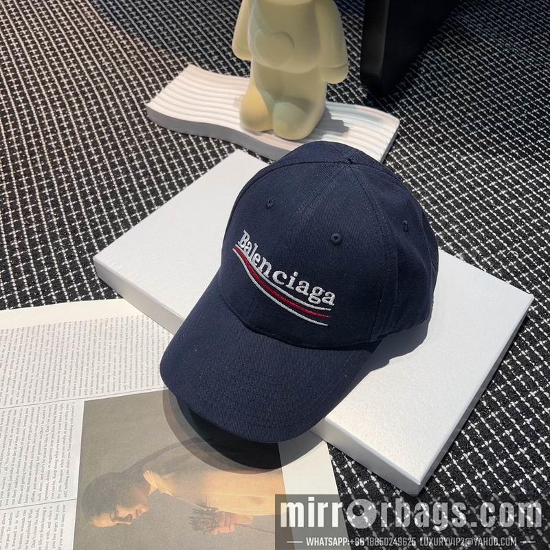 Balenciaga Hat dx25