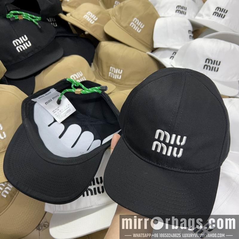 Miumiu Hat 050701
