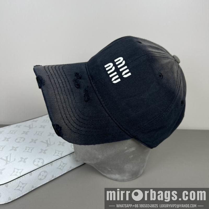 Miumiu Hat dx44