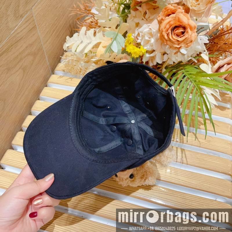 Dear Marzo Hat 071201