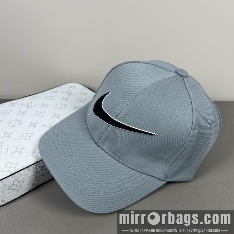 Nike Hat dx13