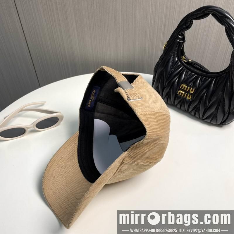 LV Hat dx113