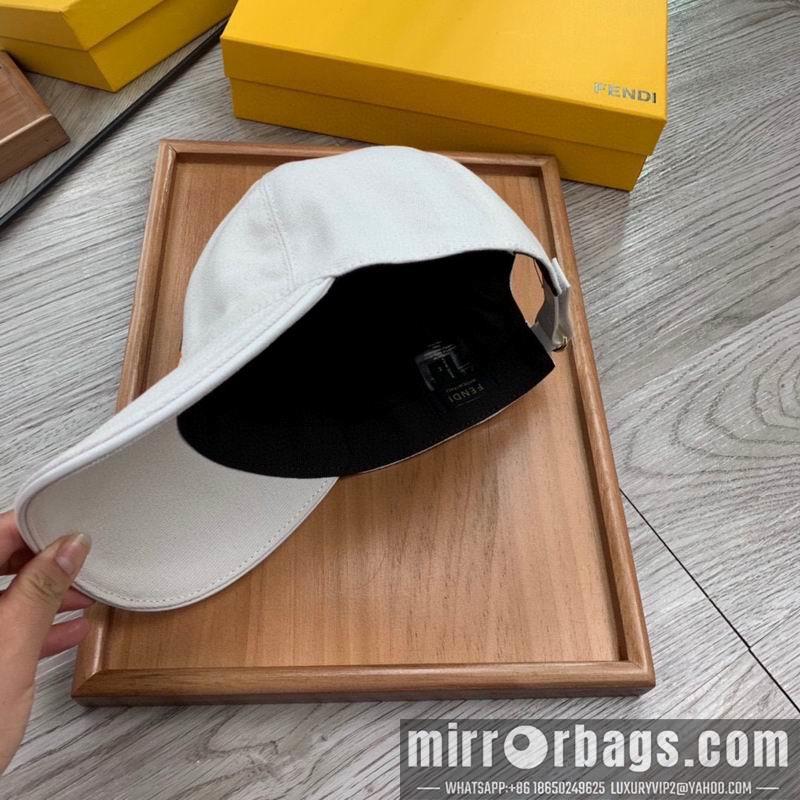 Fendi Hat dx97
