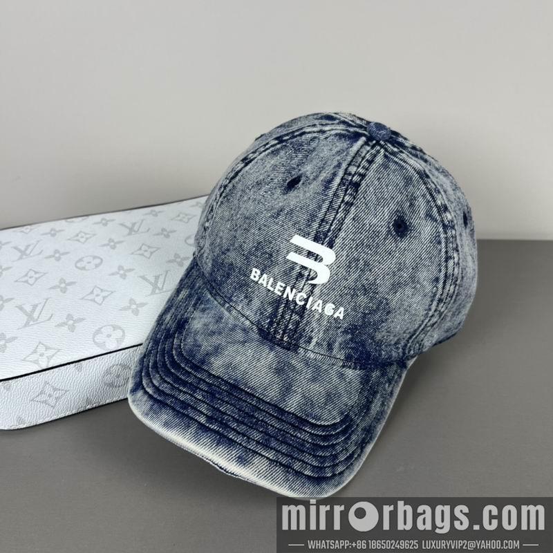 Balenciaga Hat dx29