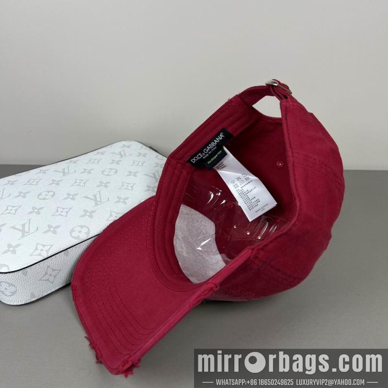 DG Hat dx20