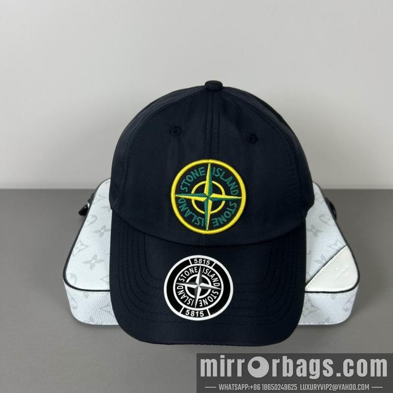 Stone Island Hat dx07