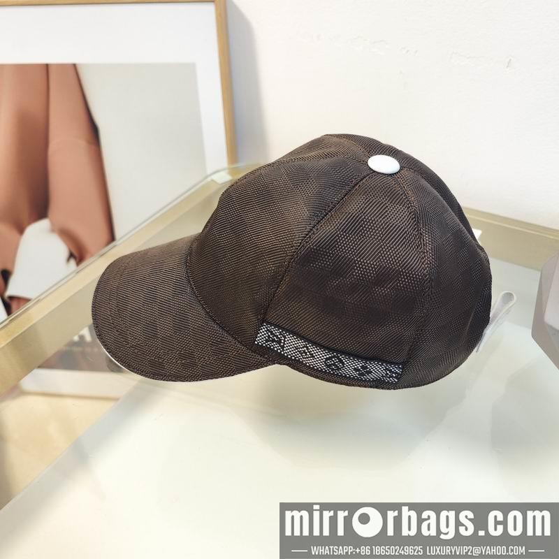 LV Hat dx114