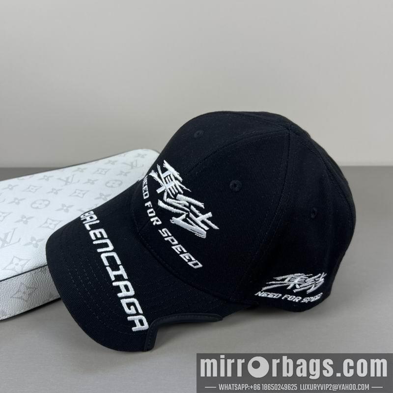 Balenciaga Hat 021002