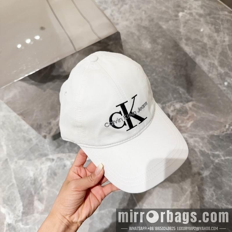 CK Hat dx15