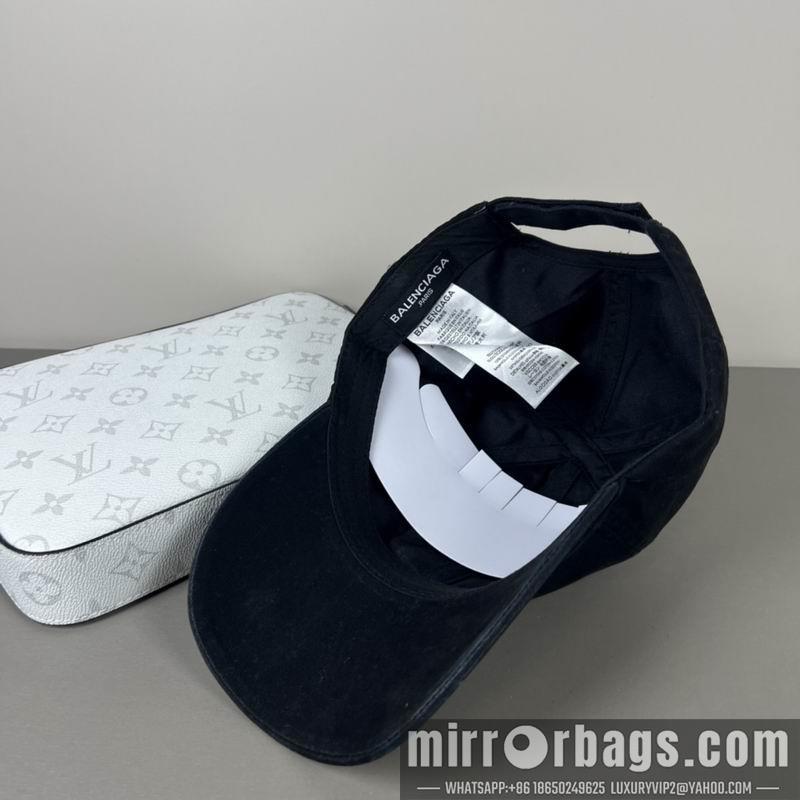 Balenciaga Hat dx76