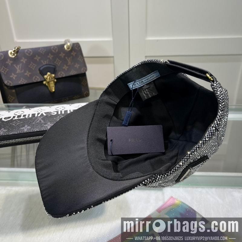 Prada Hat 042802