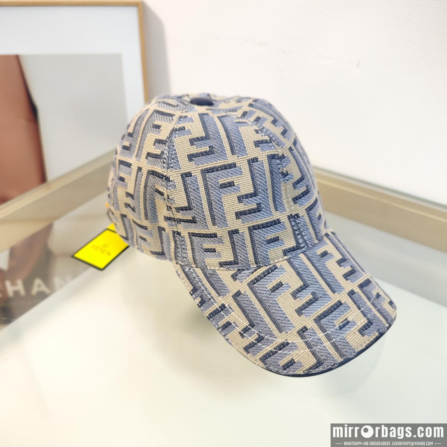 Fendi Hat dx89