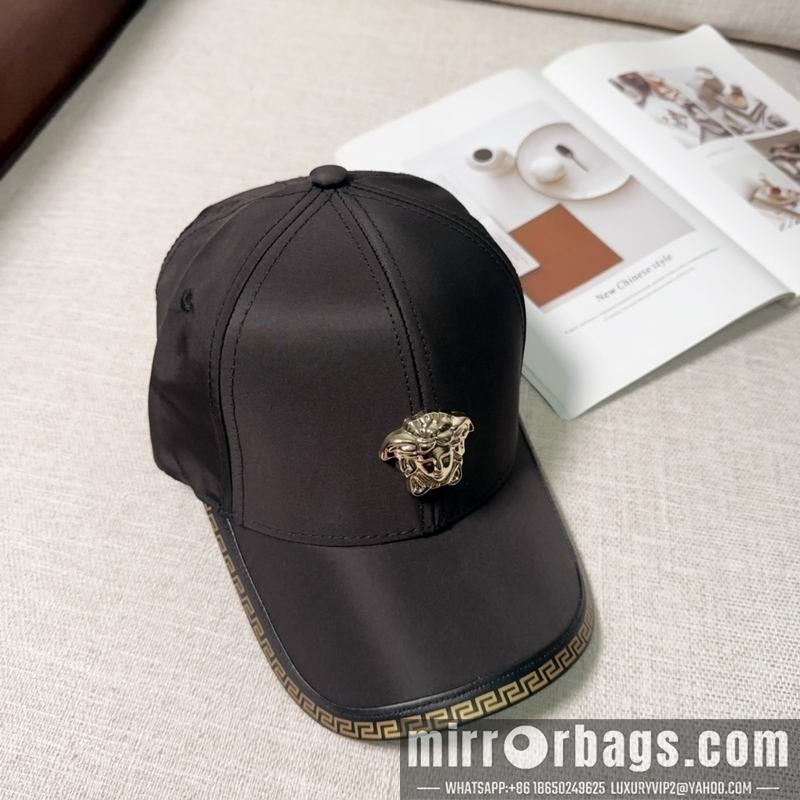 Versace Hat dx08