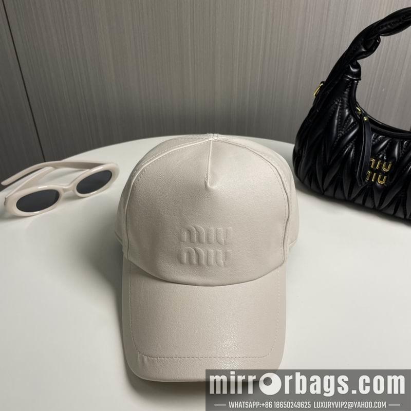 Miumiu Hat dx74