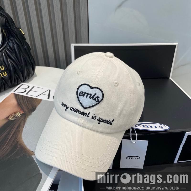 Emis Hat dx09