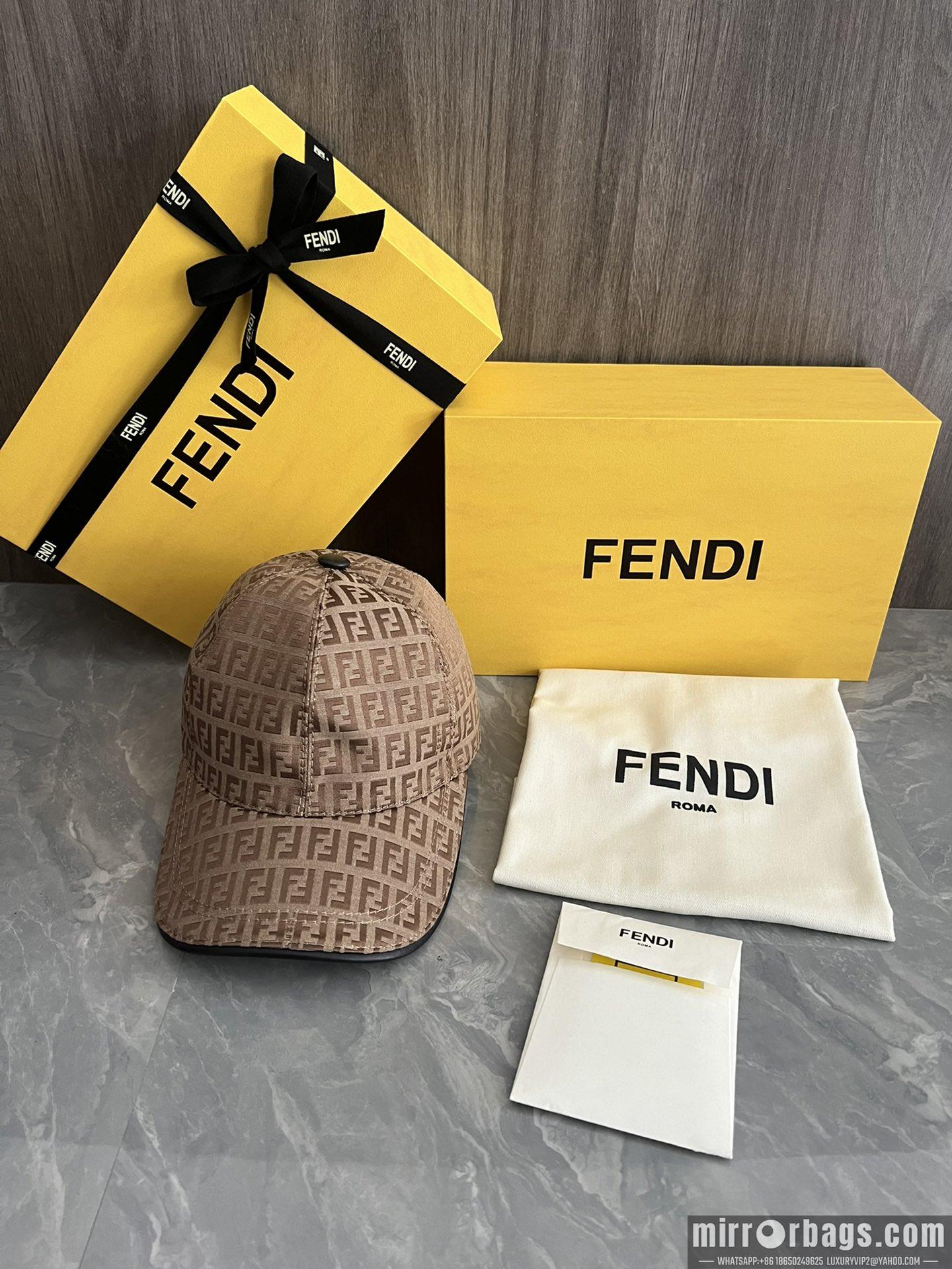Fendi Hat dx87