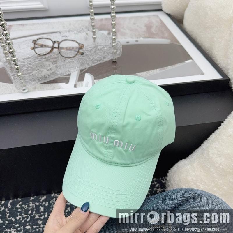 Miumiu Hat hm02