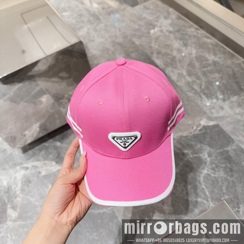 Prada Hat 041702