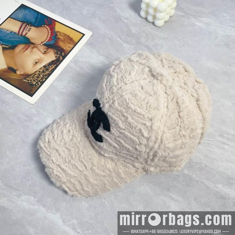 Chanel Hat dx41