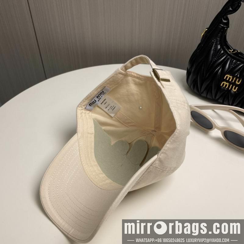 Miumiu Hat dx97