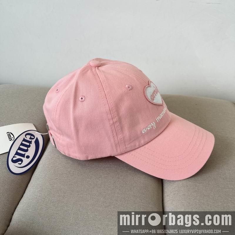 Emis Hat dx07