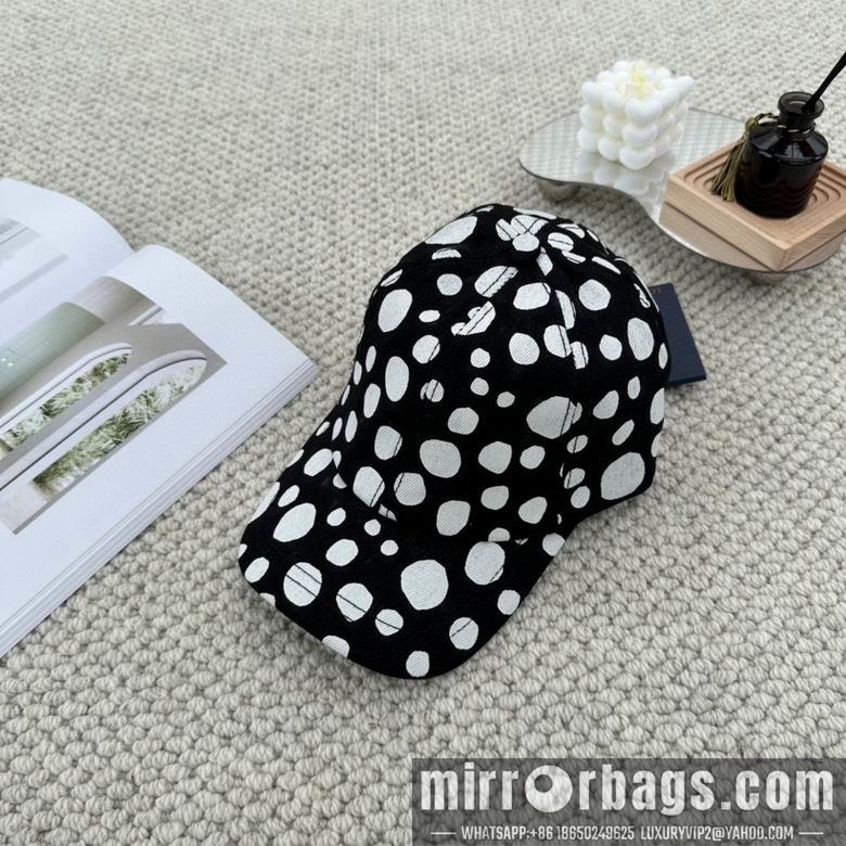 LV Hat dxn22