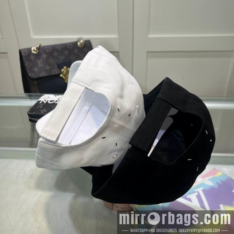 Other Hat 042701