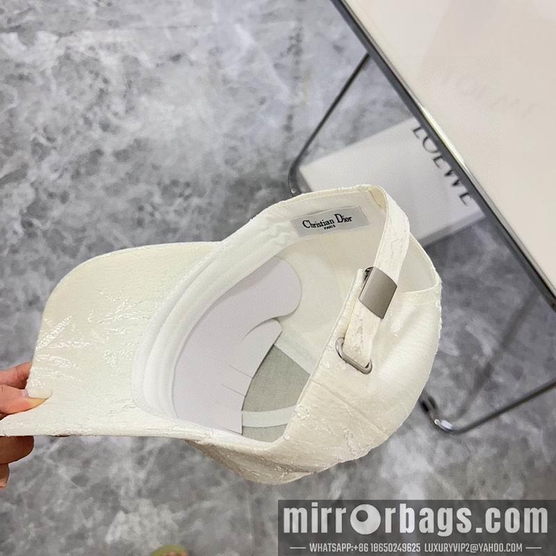 Dior Hat 082604
