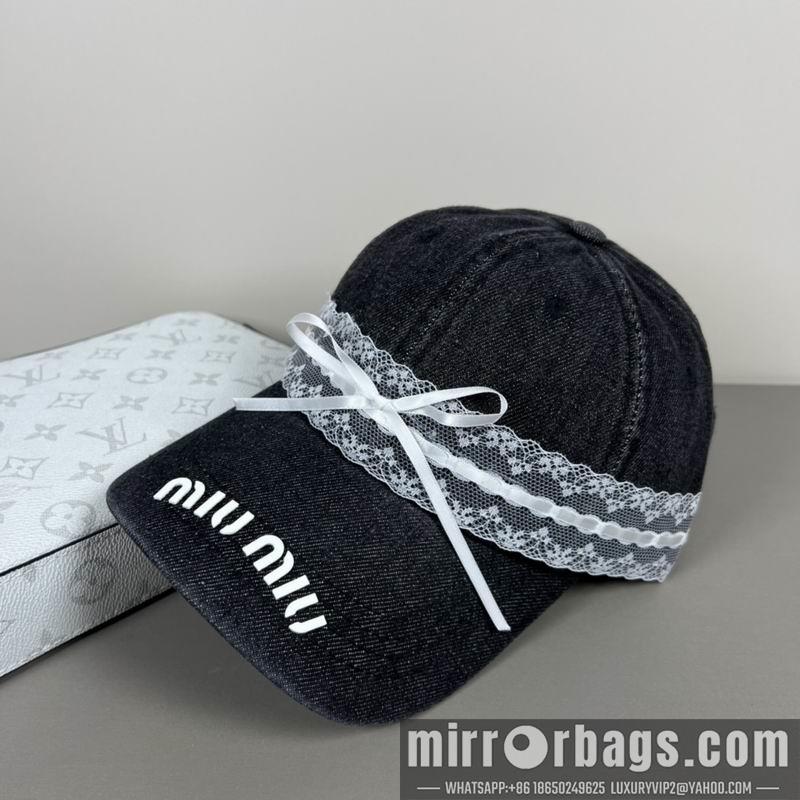 Miumiu Hat dx16