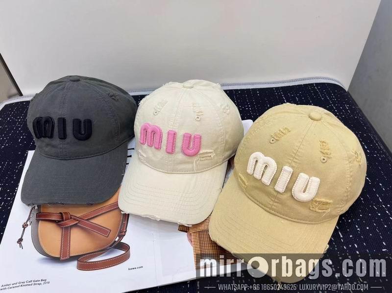 Miumiu Hat dx72