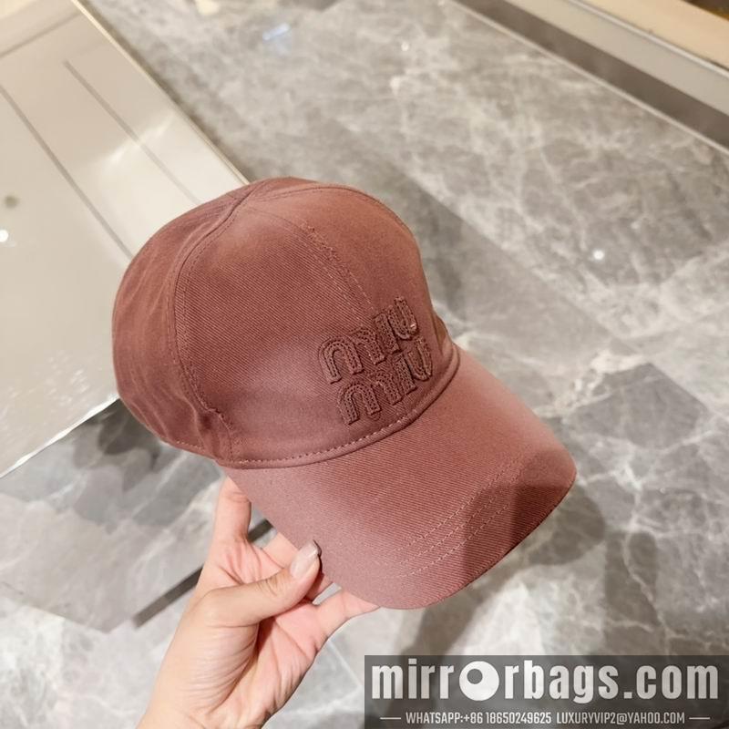 Miumiu Hat dx67