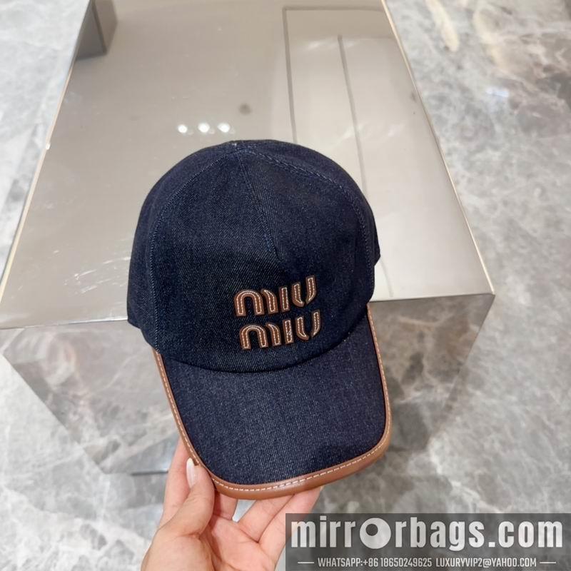 Miumiu Hat dx40