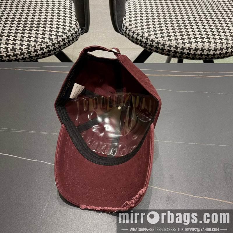 LV Hat 102802